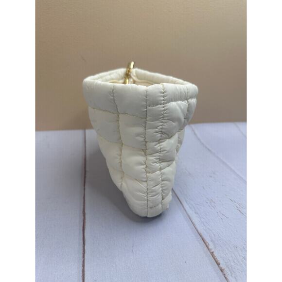 Puffy Quilted Checkered White Travel Cosmetic, Toiletry, Makeup Bag New - Picture 4 of 11